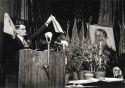 Выступл ение академи ка Т. Д. Лысенко на сессии ВАСХНИЛ. фото: Д. Бальтерманц Москва, 1948.