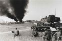 Немецкая пехота и танки атакуют советские оборонительные позиции. Июль 1941. Ullstein bi ld / Vostock -photo